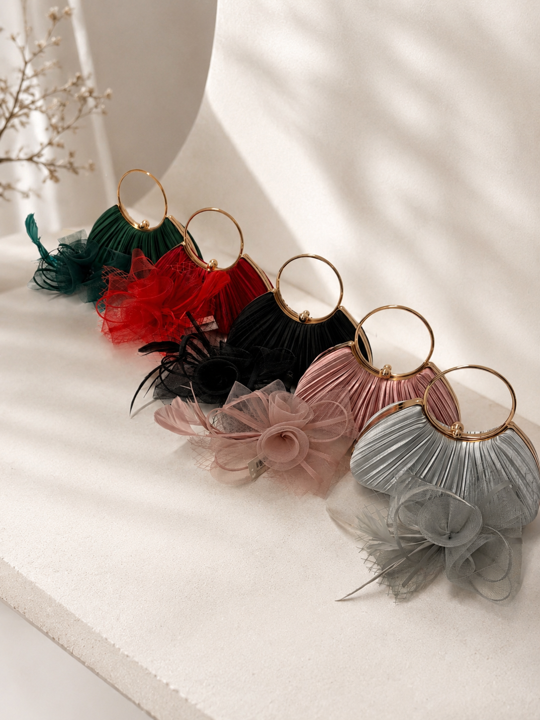 The Perfect Wedding Guest Accessories in 2026: Elegant Fascinators and Evening Bags Every UK Woman Needs