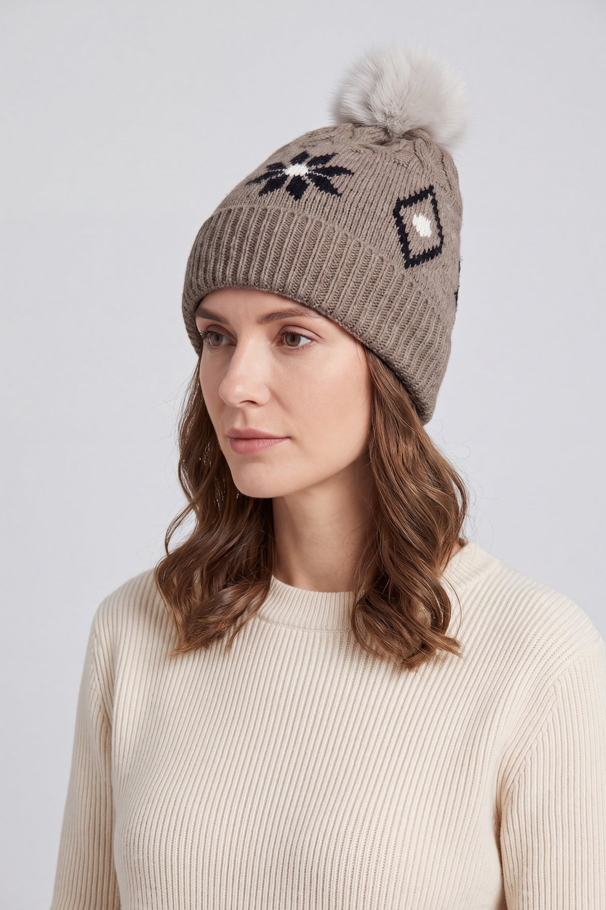 Women’s Nordic Pattern Faux Fur Pom Bobble Hat