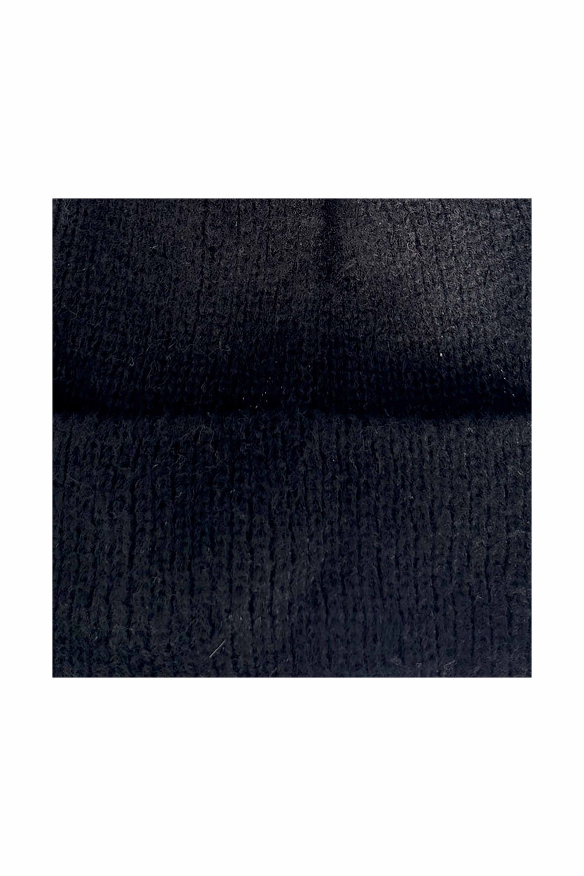 Women’s Winter Cosy Pom Pom Winter Beanie