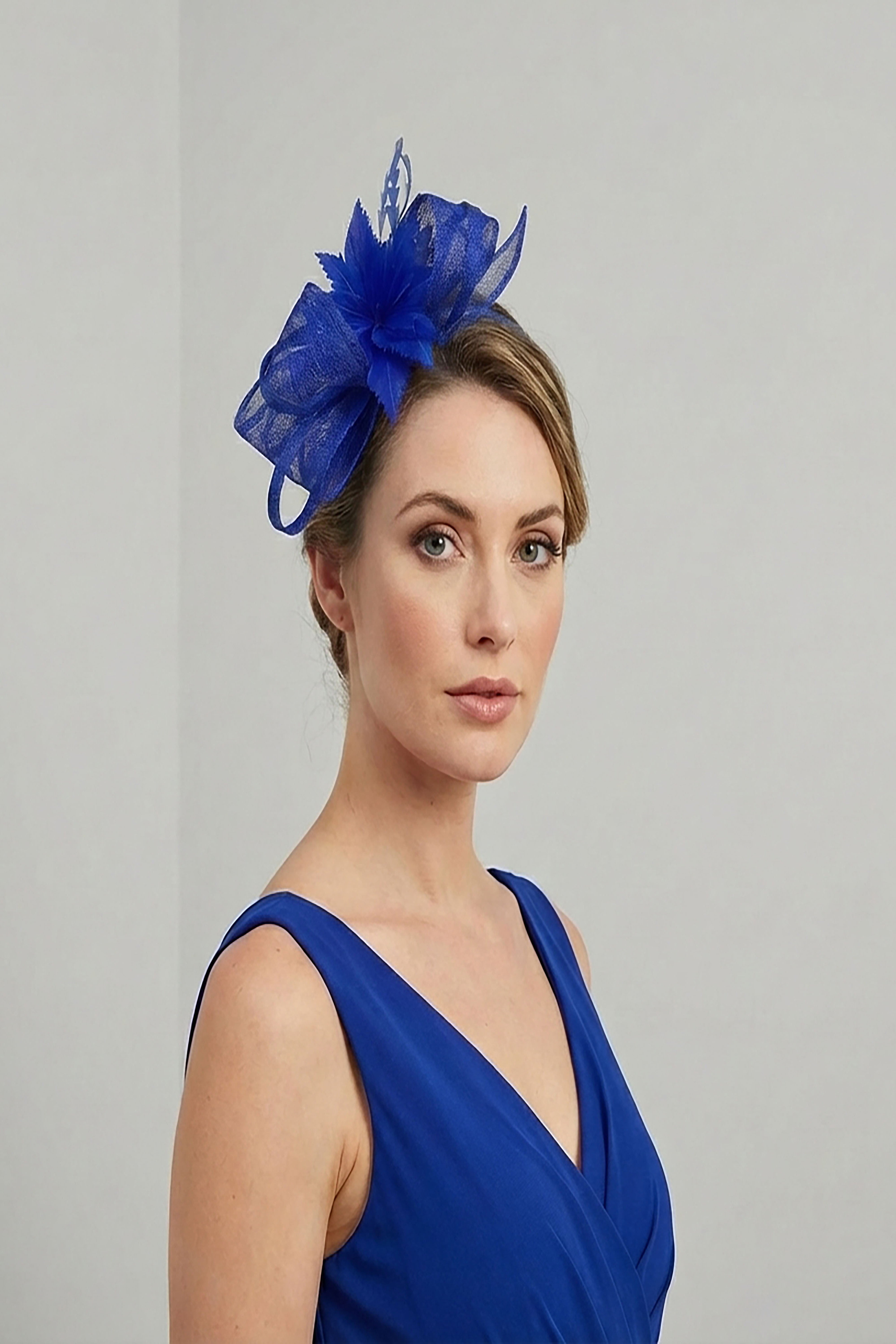 Curly Sinamay Fascinator with Feather Flower