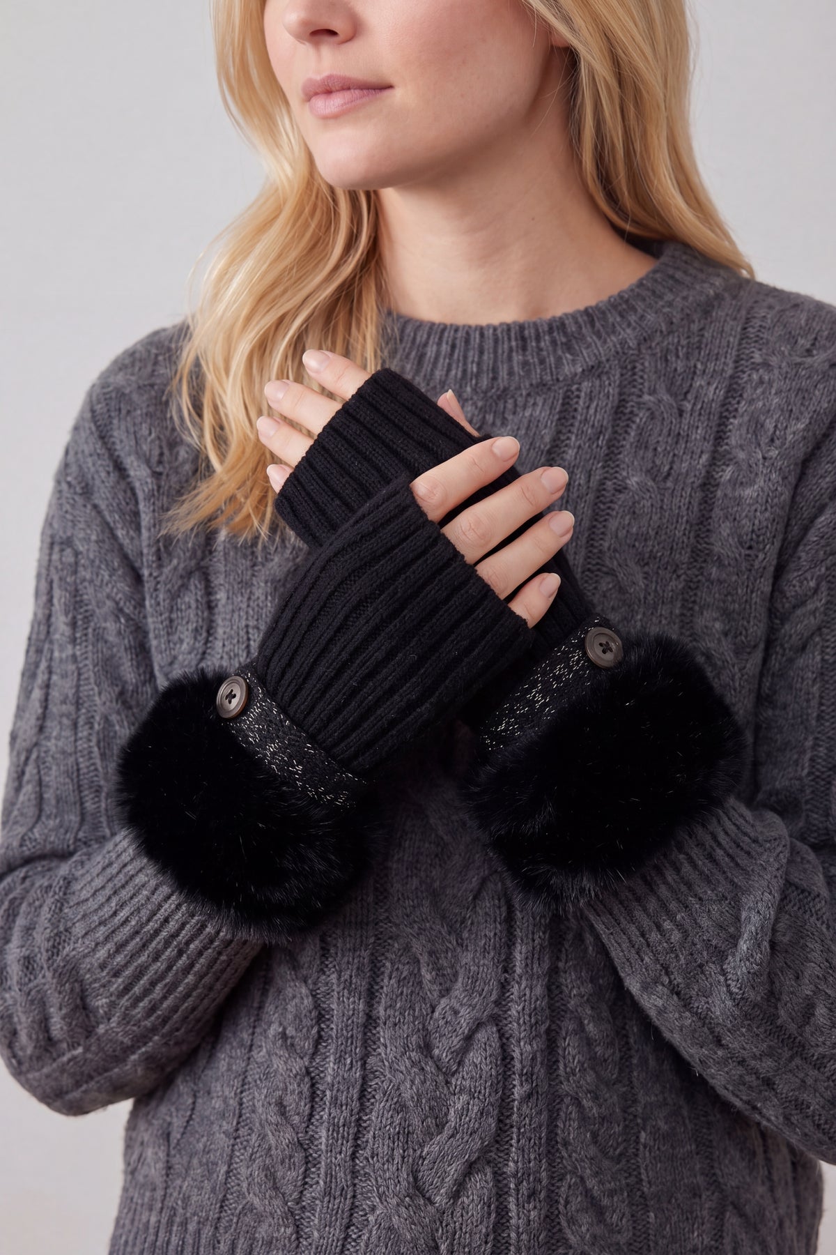 Faux Fur Cuff Bow Touchscreen Gloves