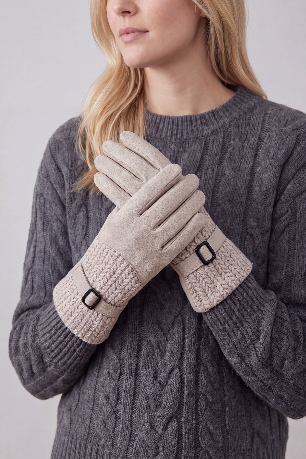 Women’s Faux Suede Textured Panel Buckle Detail Touchscreen Gloves