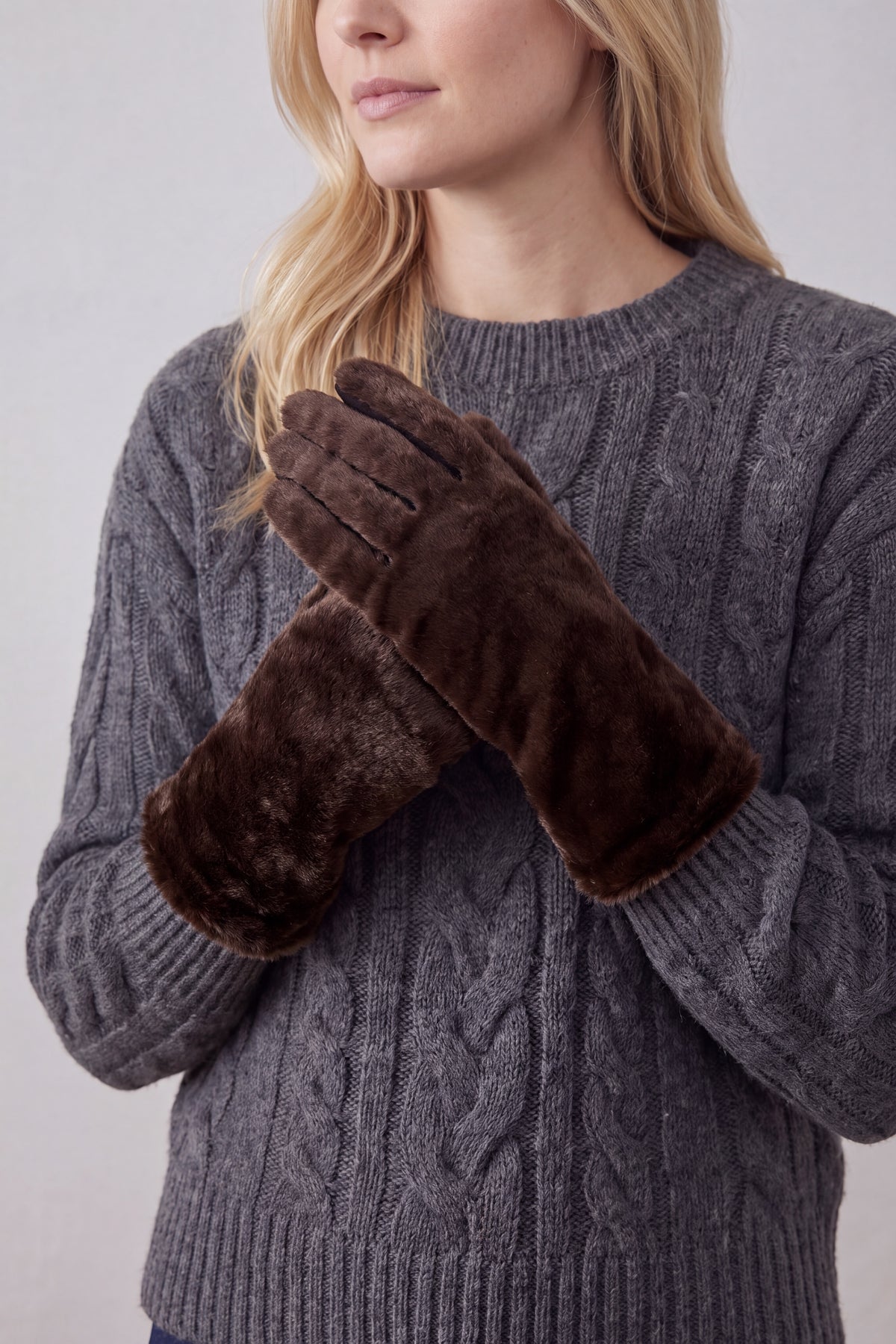 Women’s Soft Faux Fur Touchscreen Gloves