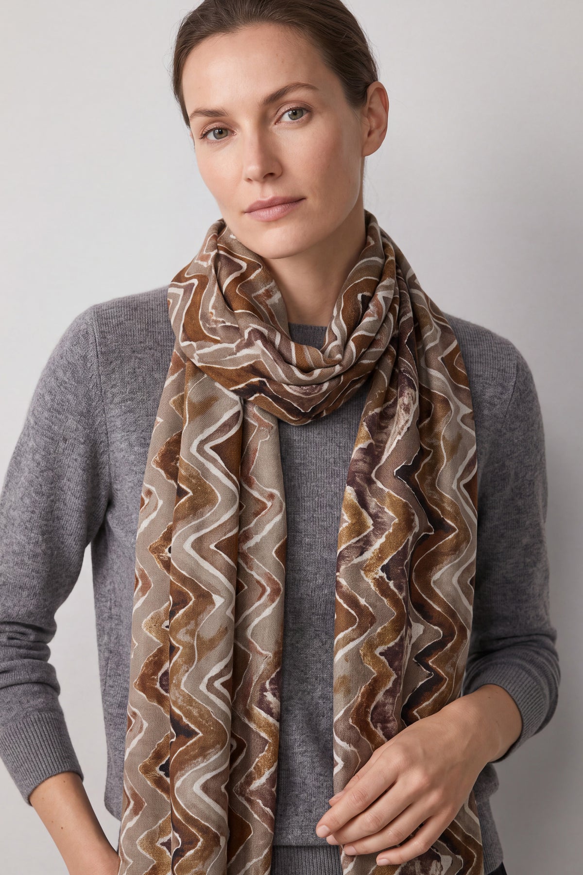 Women’s Abstract Wave Print Lightweight Scarf