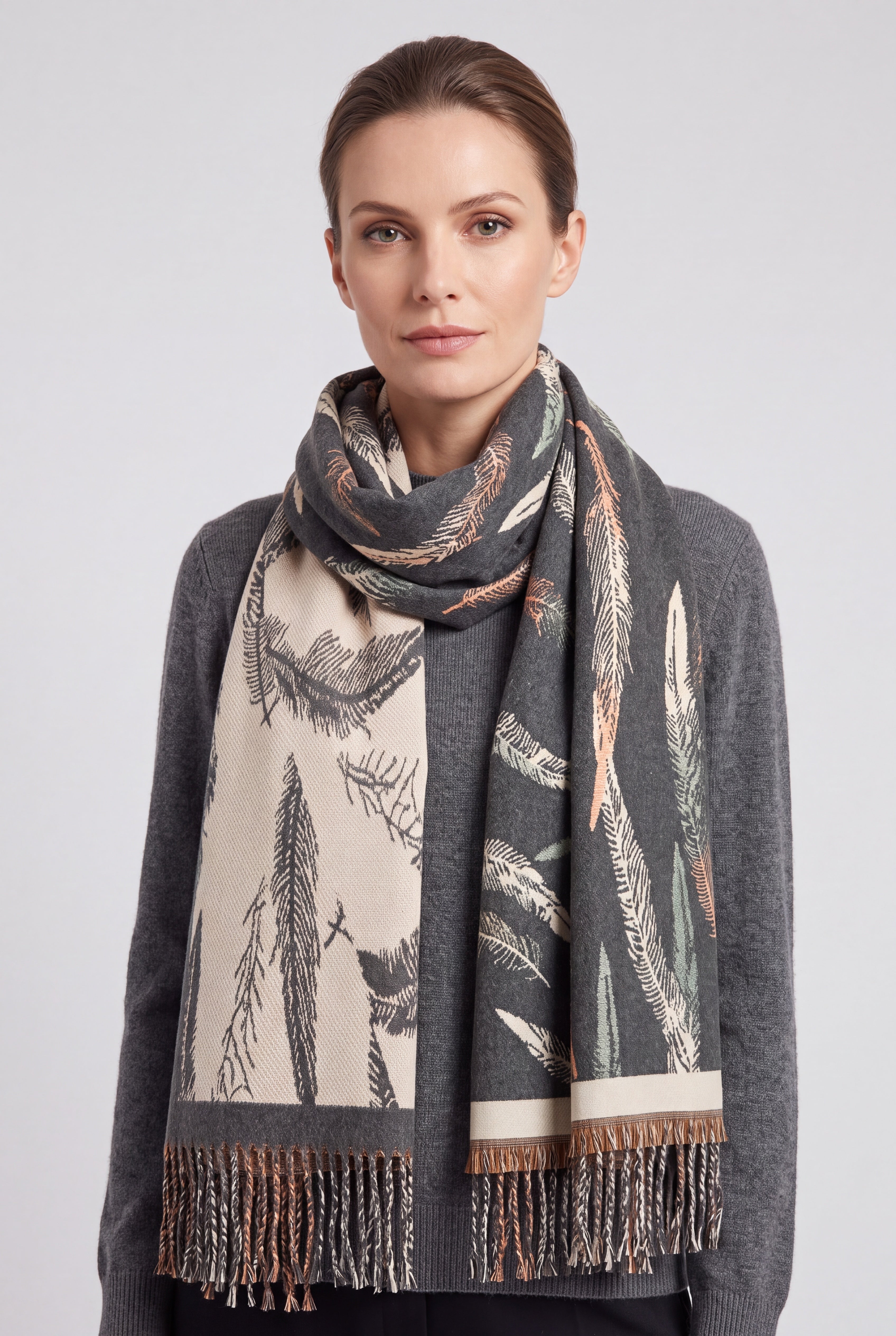 Reversible Feather-Pattern Jacquard Scarf with Soft Drape