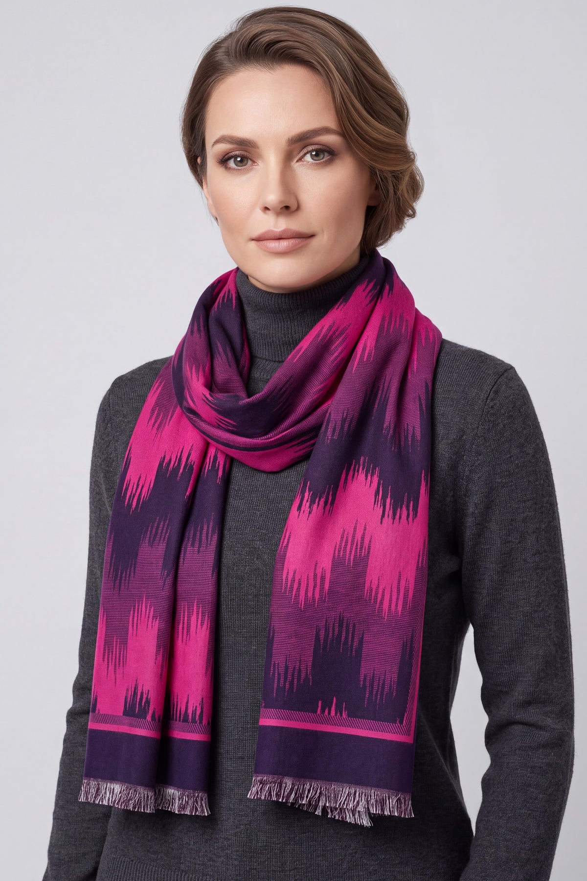 Women Abstract Pattern Woven Scarf with Fringed Edges