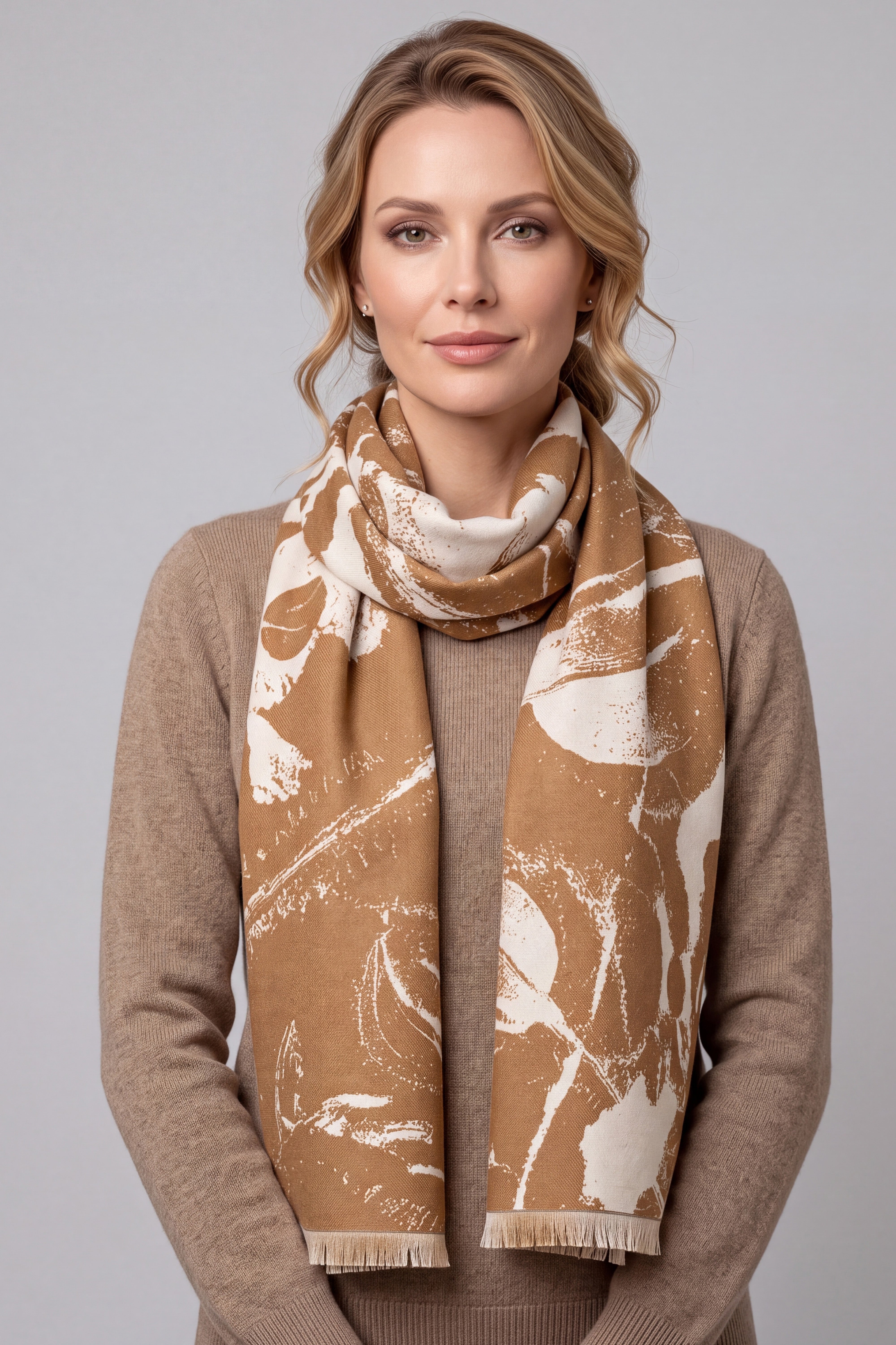 Women’s Abstract Floral Print Woven Scarf with Fringed Trim