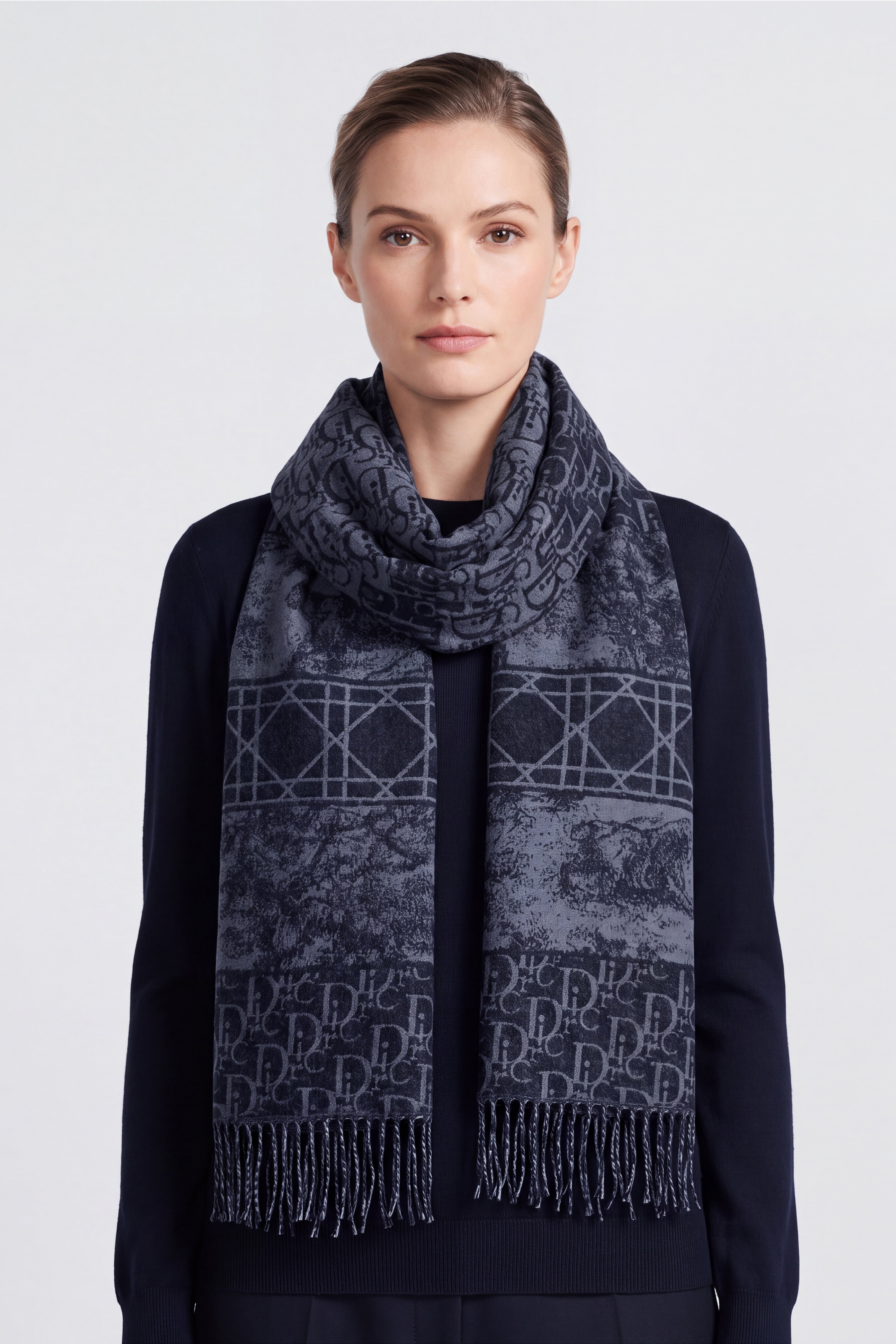 Women’s Heritage Animal & Monogram Print Fringed Scarf