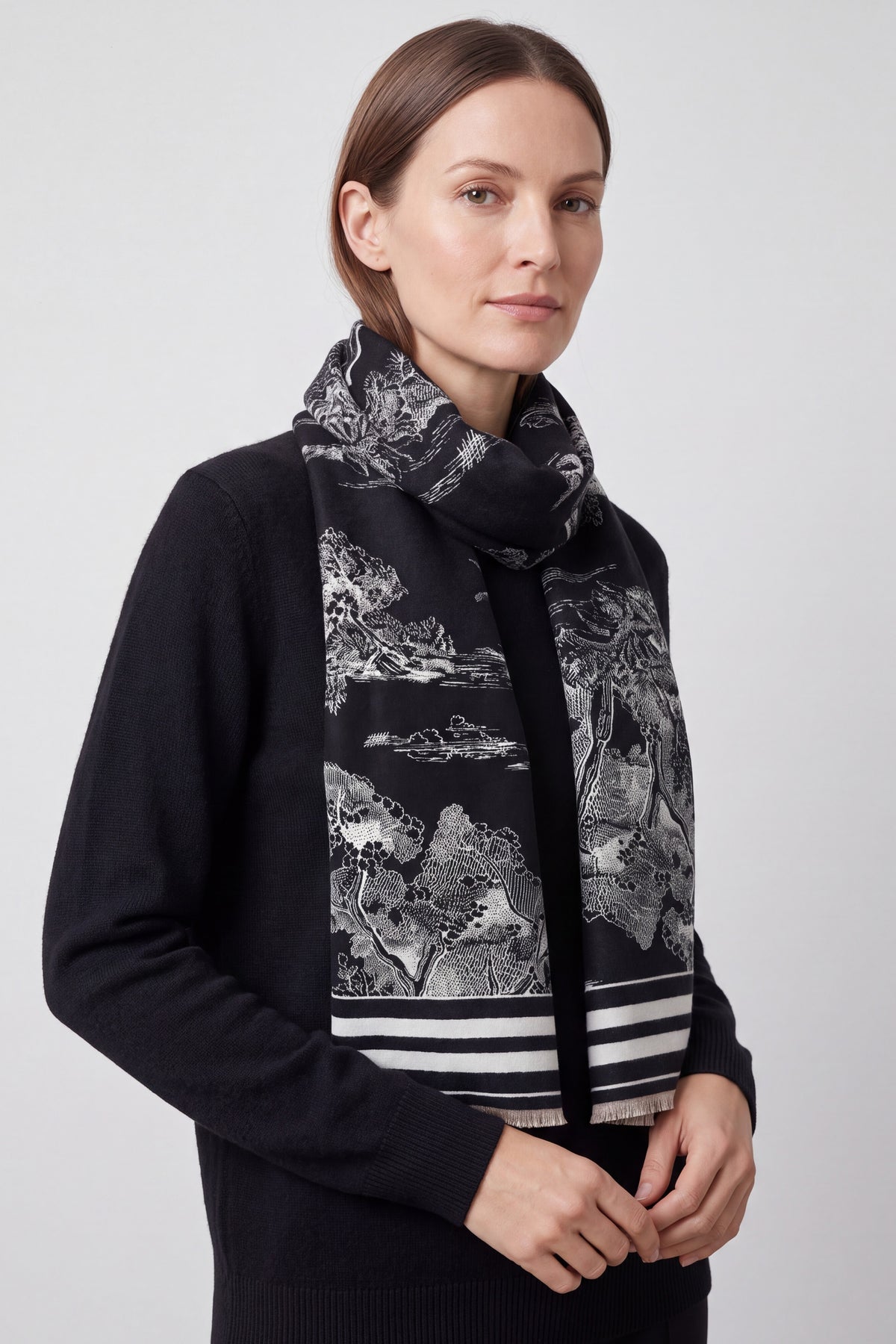 Women’s Toile Print Woven Scarf with Fringed Edge