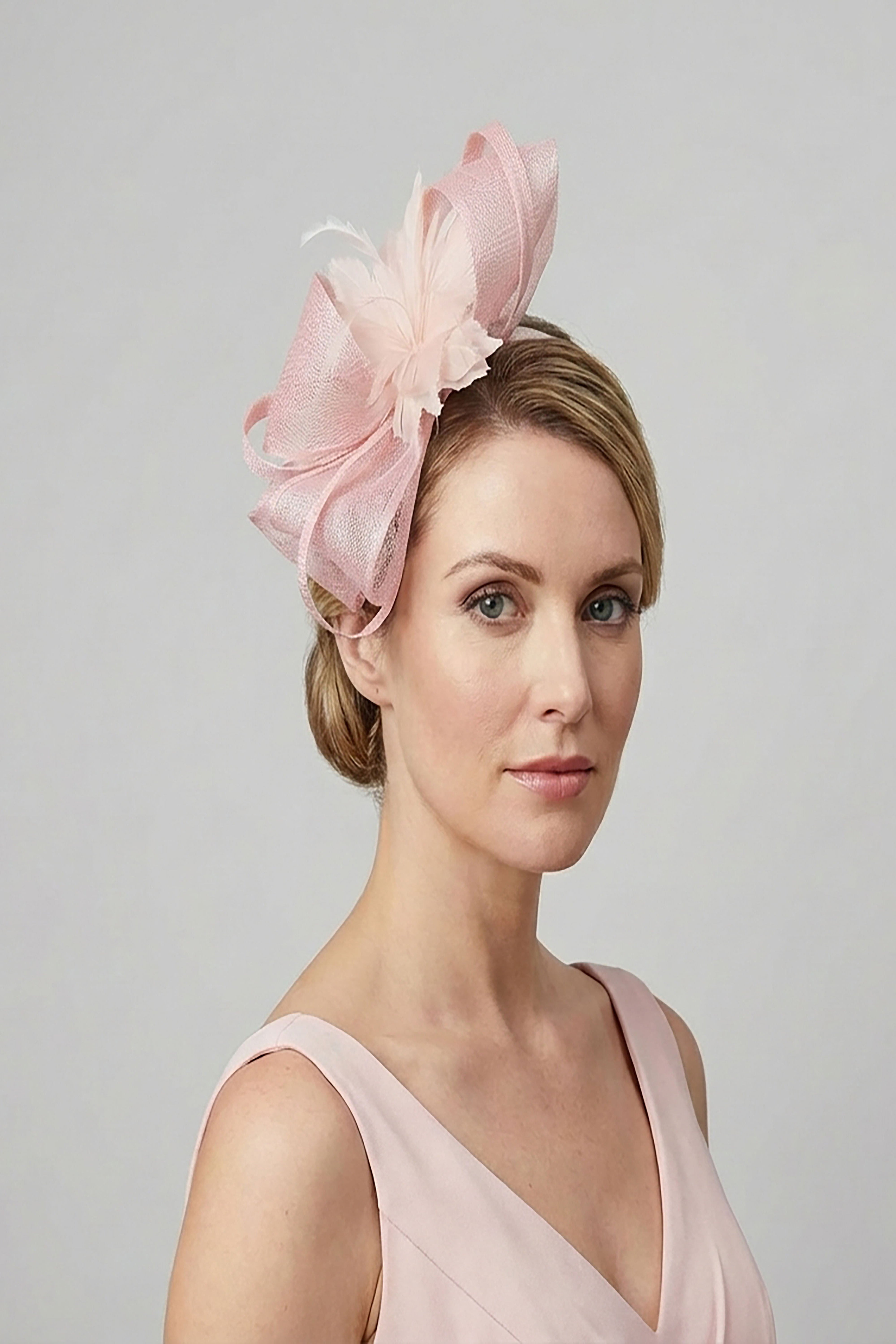 Curly Sinamay Fascinator with Feather Flower