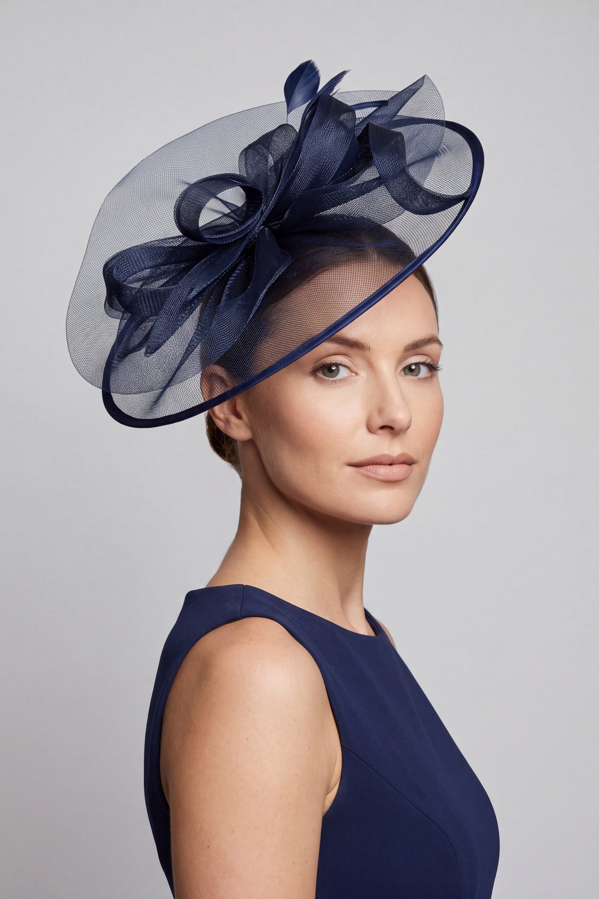 Women’s Mesh Disc Fascinator with Feather Trim, Loop Bow & Headband