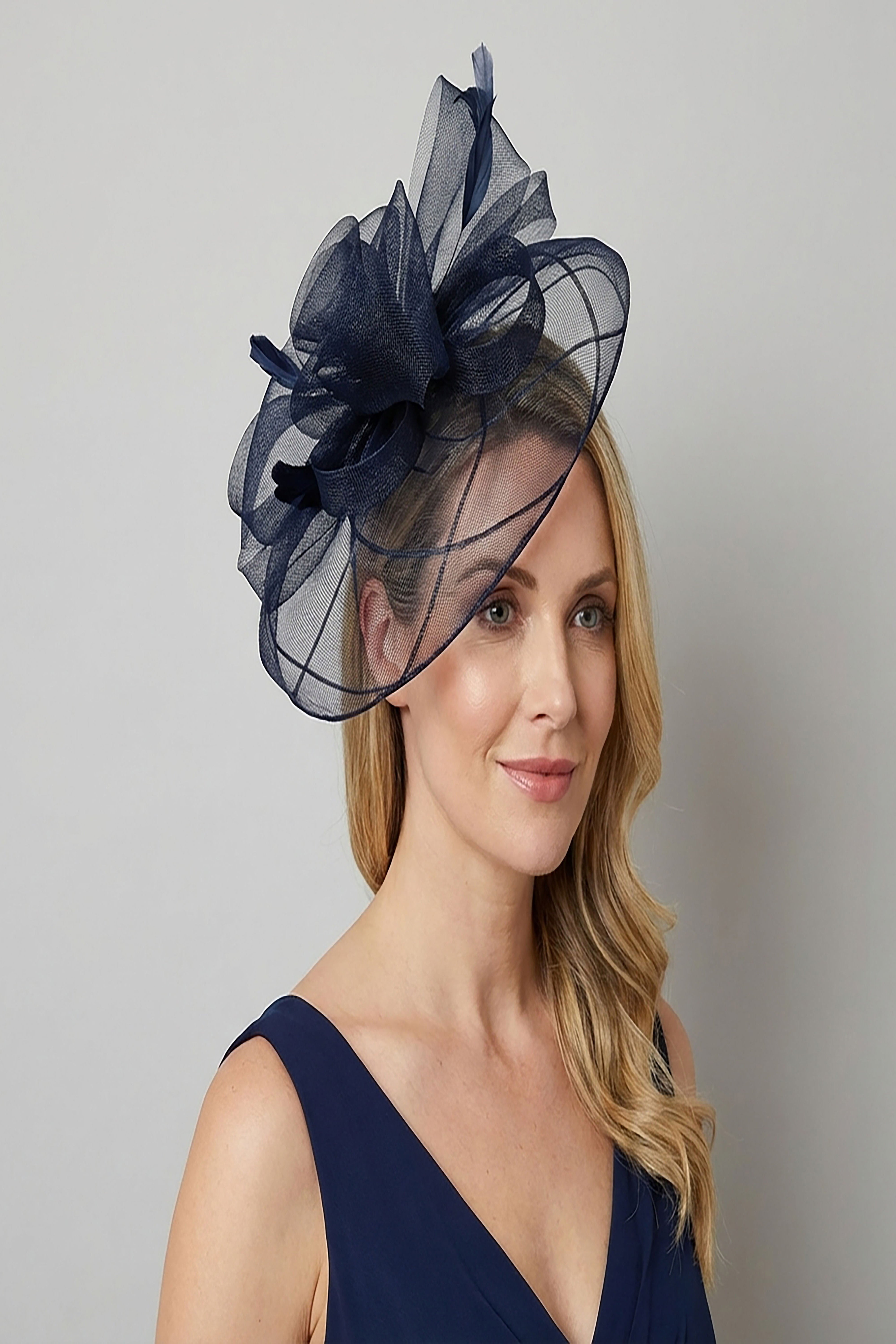 Large Mesh Bow Fascinator