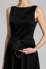 Luxury Satin Twist Knot Evening Clutch Bag with Detachable Chain