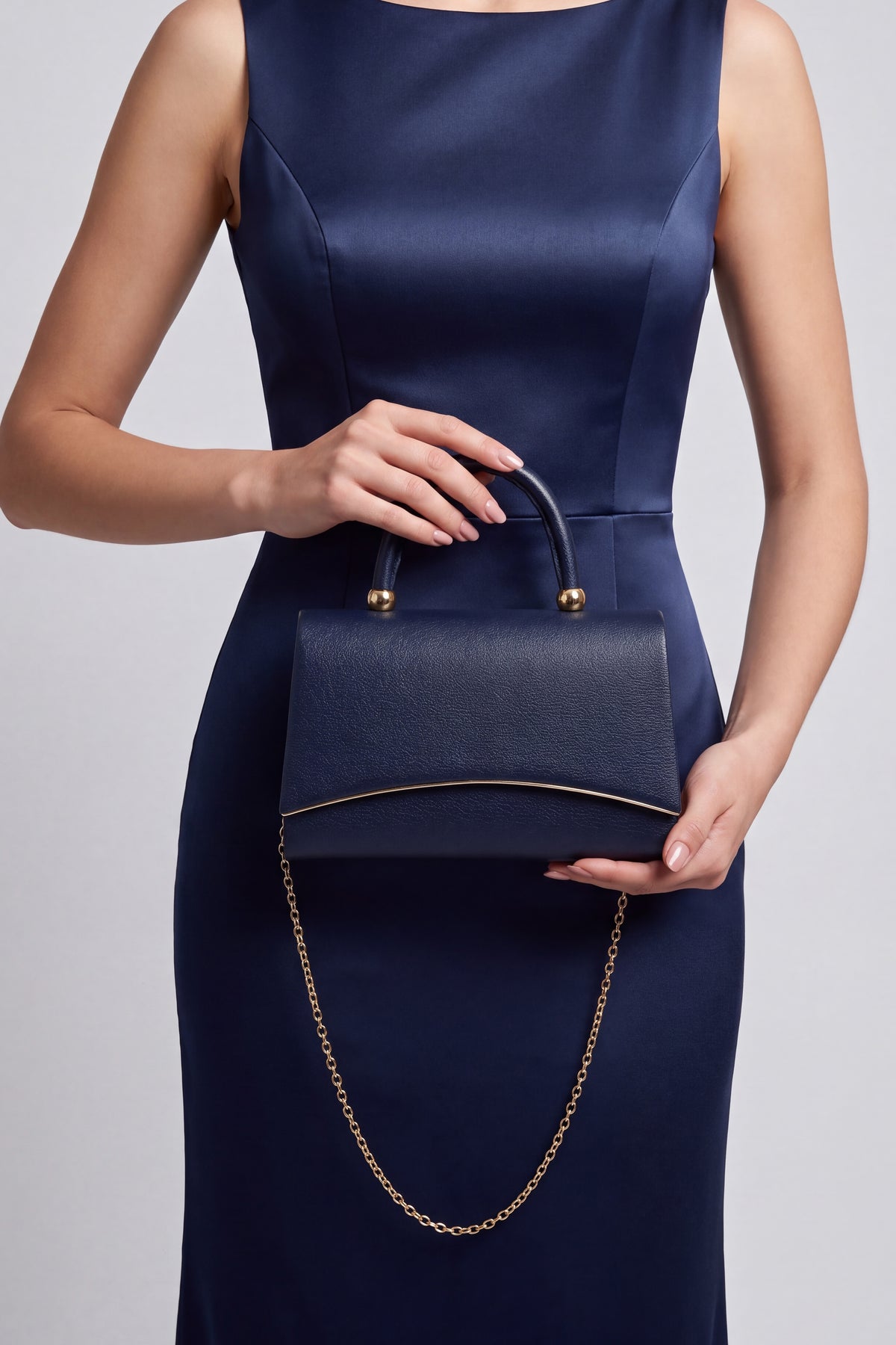 Women’s Metallic Textured Top Handle Occasion Bag with Chain Strap