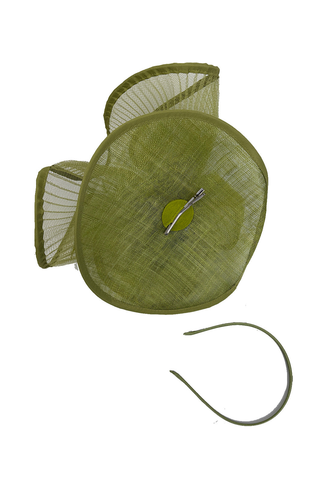 Dramatic Fan Mesh Disc Fascinator with Feather Centre Pin