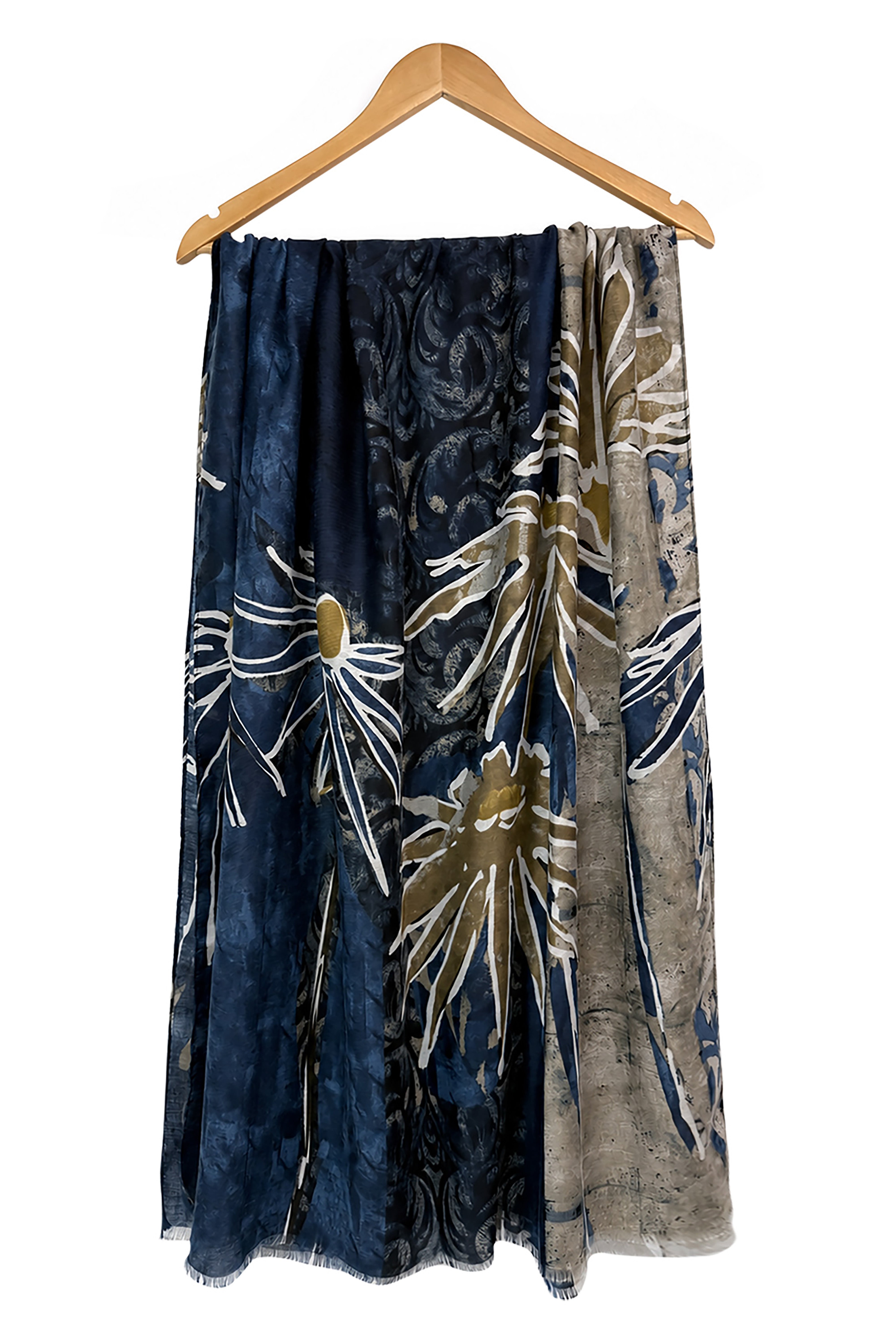Women’s Floral Print Lightweight Scarf with Frayed Edges