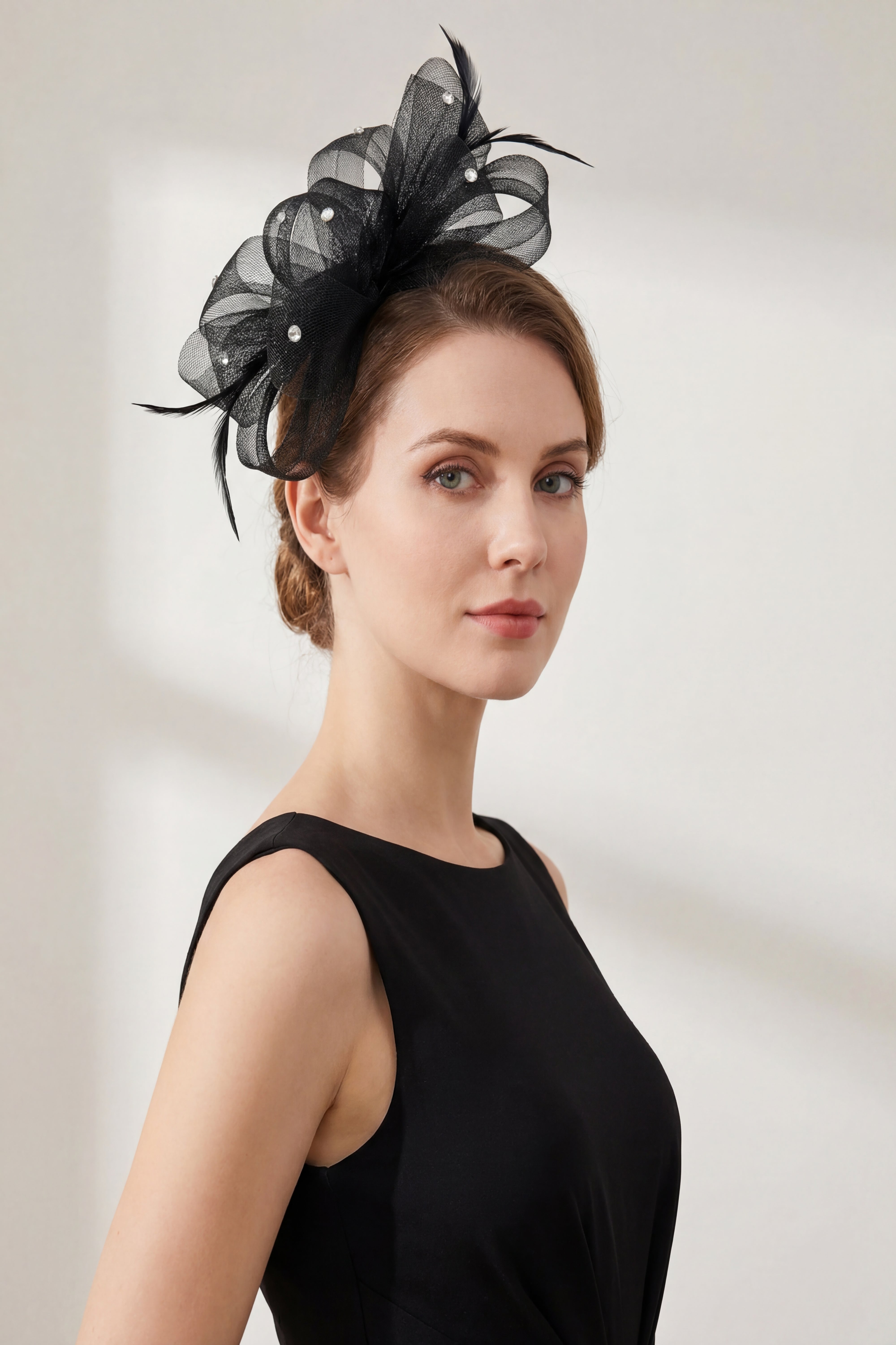 Embellished Diamond Mesh Bow Fascinator