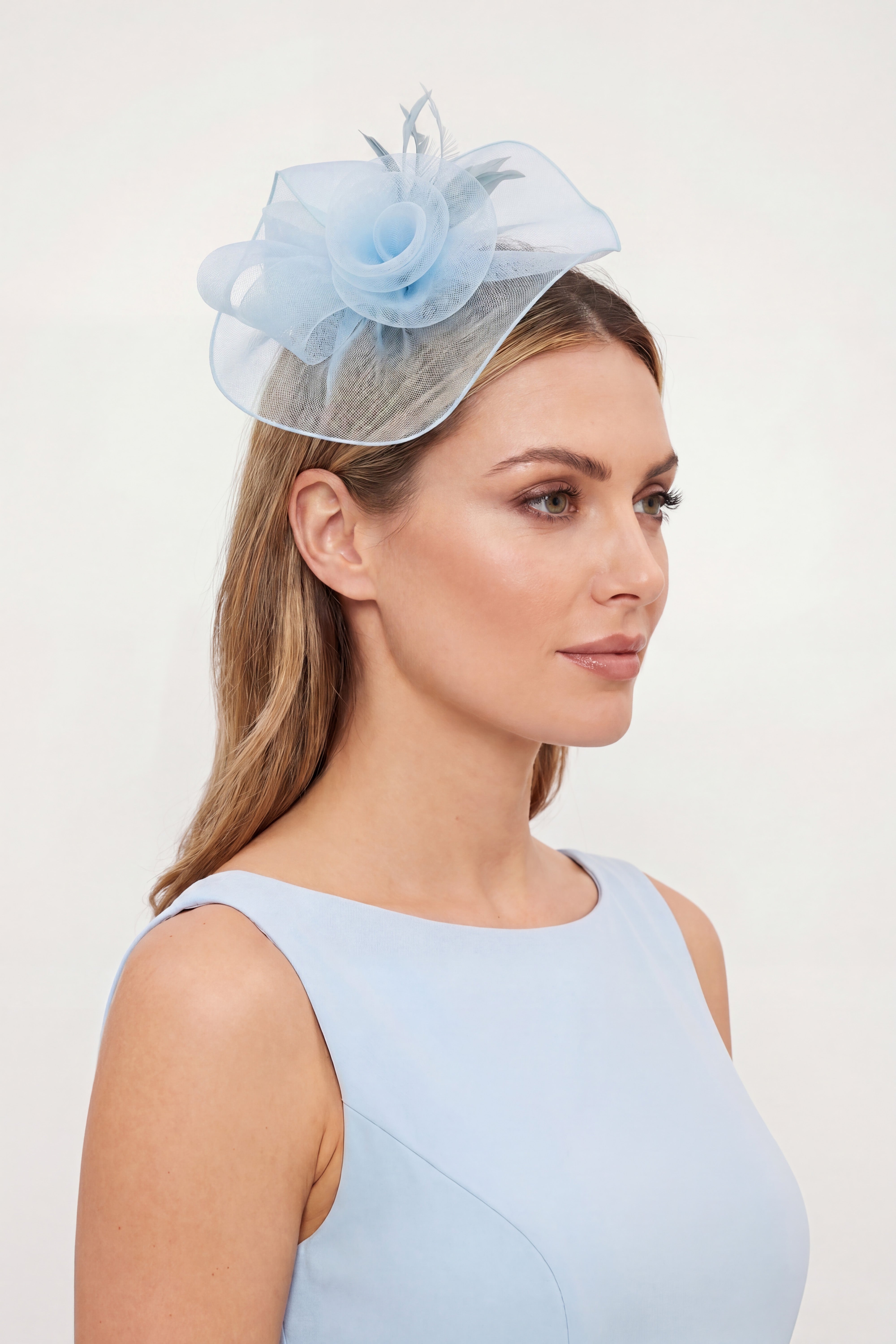 Curly Sinamay Fascinator with Feather Flower