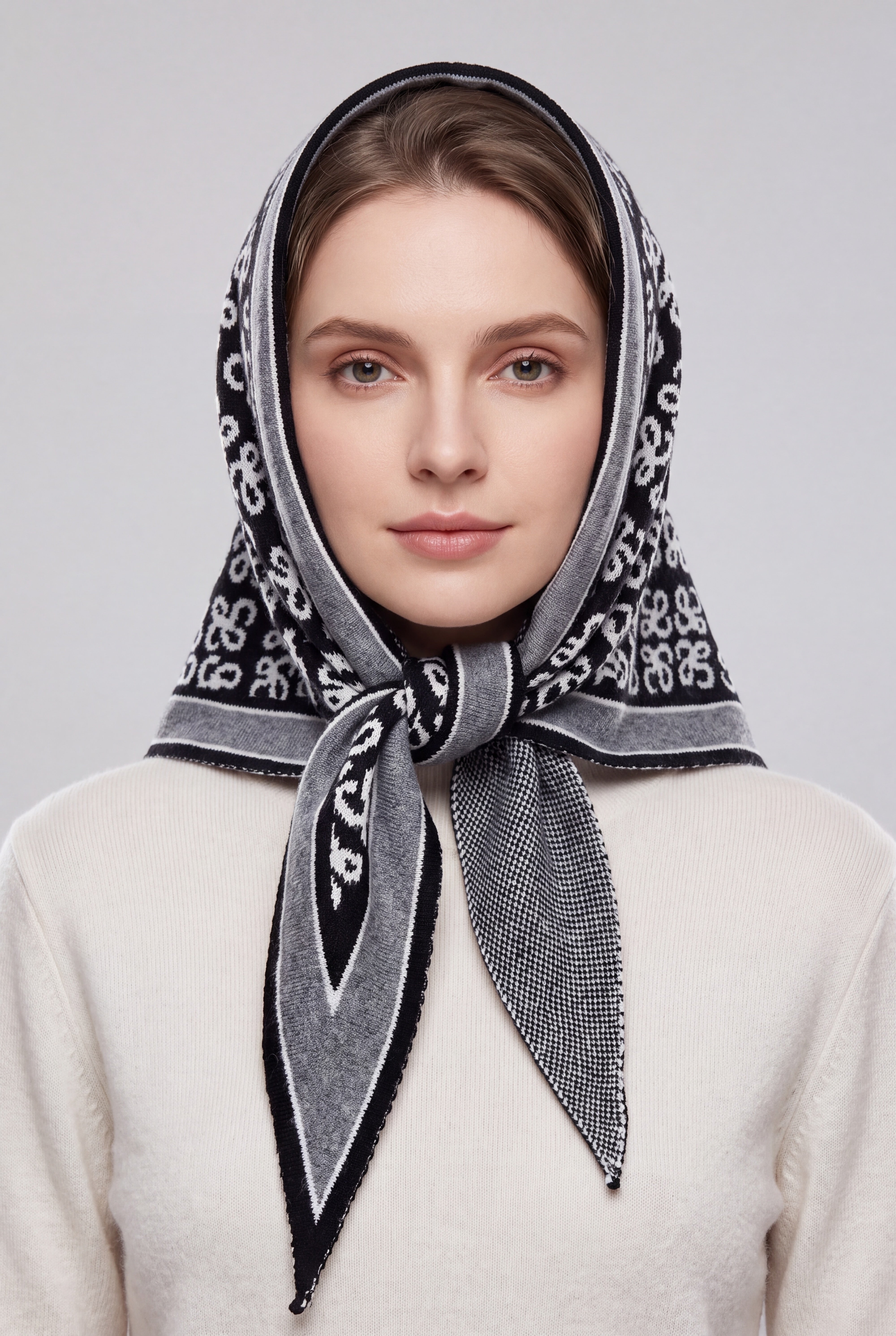Women’s Reversible Floral Geo Triangle Scarf