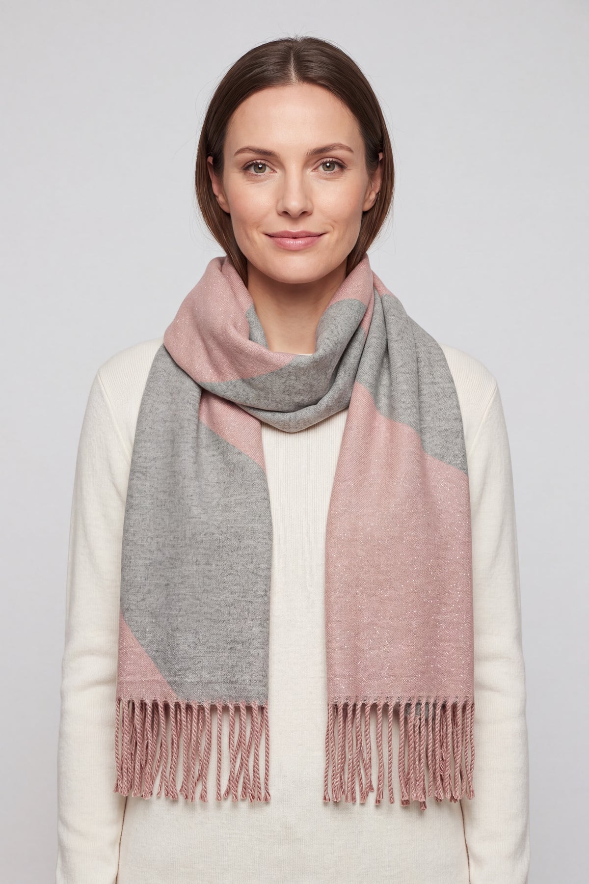 Modern Woven Scarf with Subtle Shimmer and Fringe