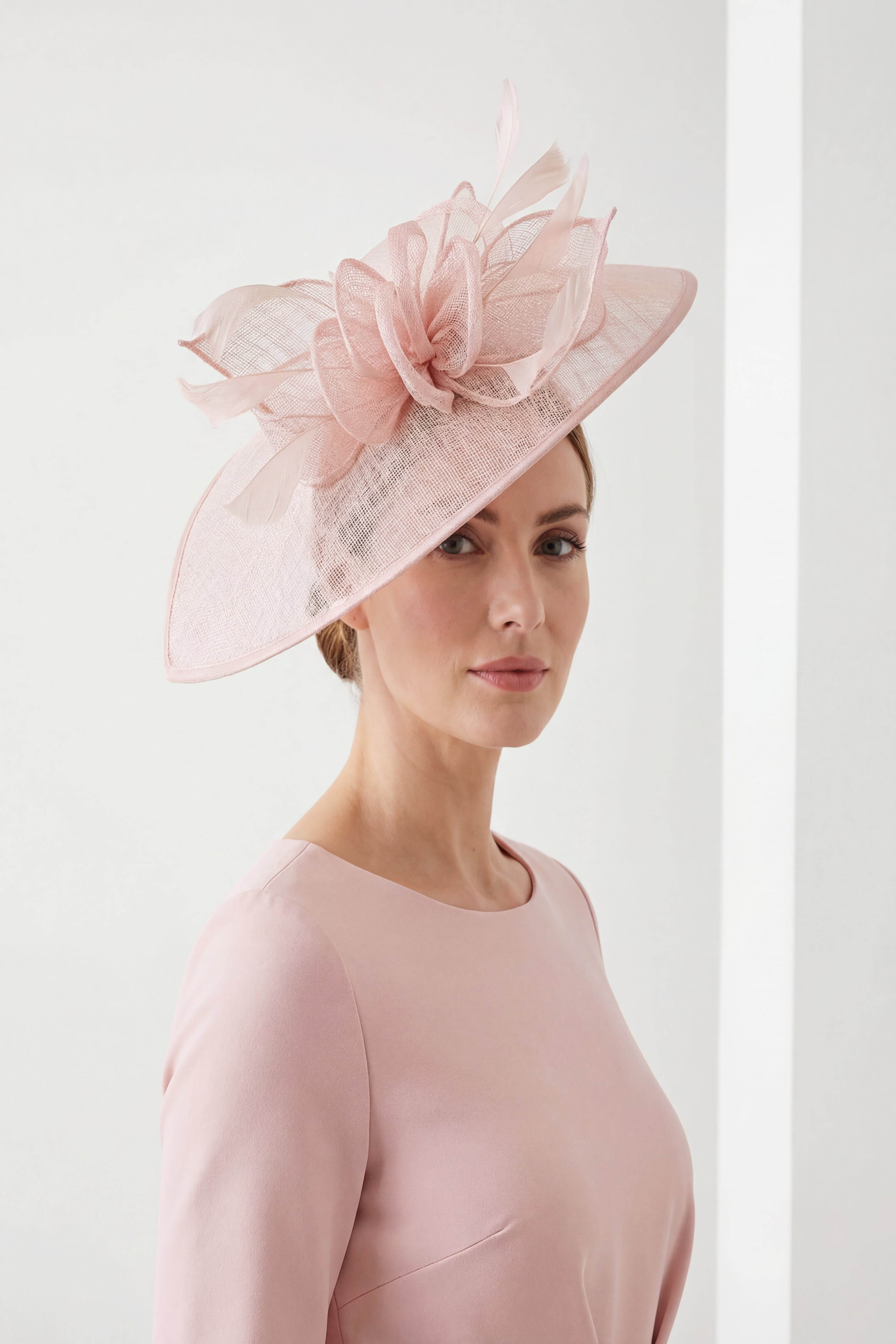 https://www.vellin.co.uk/collections/hair-accessories