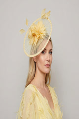 Classic Disc Fascinator with Feather Flower Detail