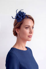 Small Sanity Flower Fascinator with Feather Trim – Dual Wear Brooch & Hair Clip