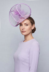 Dramatic Fan Mesh Disc Fascinator with Feather Centre Pin