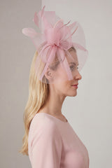 Elegant Feather Fascinator