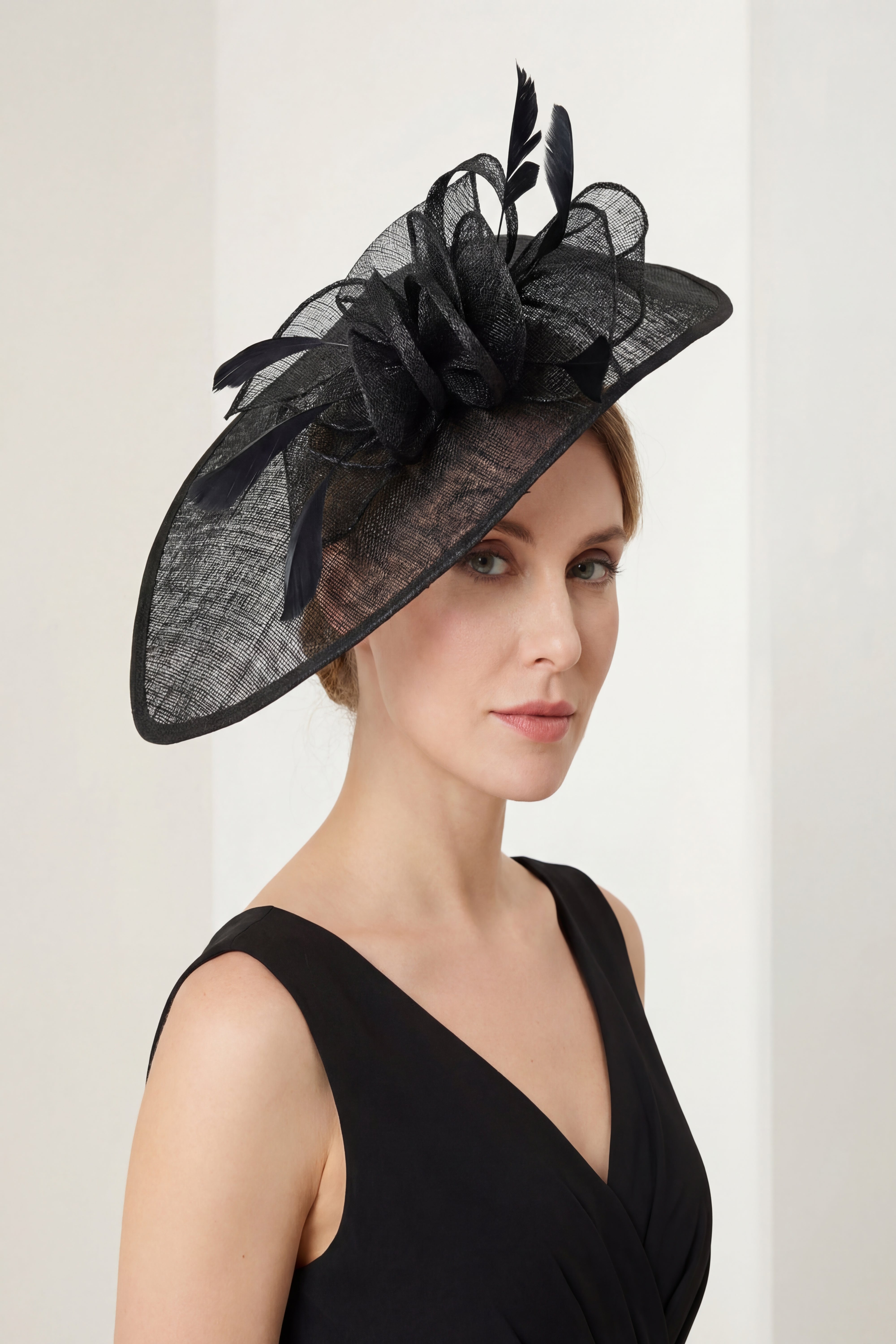 Mesh Disc Fascinator with Bow and Feather Detail